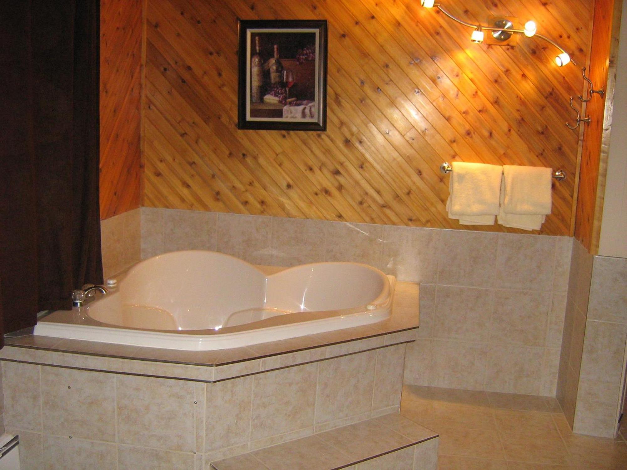 Parkway Motel & European Lodges Pincher Creek Phòng bức ảnh